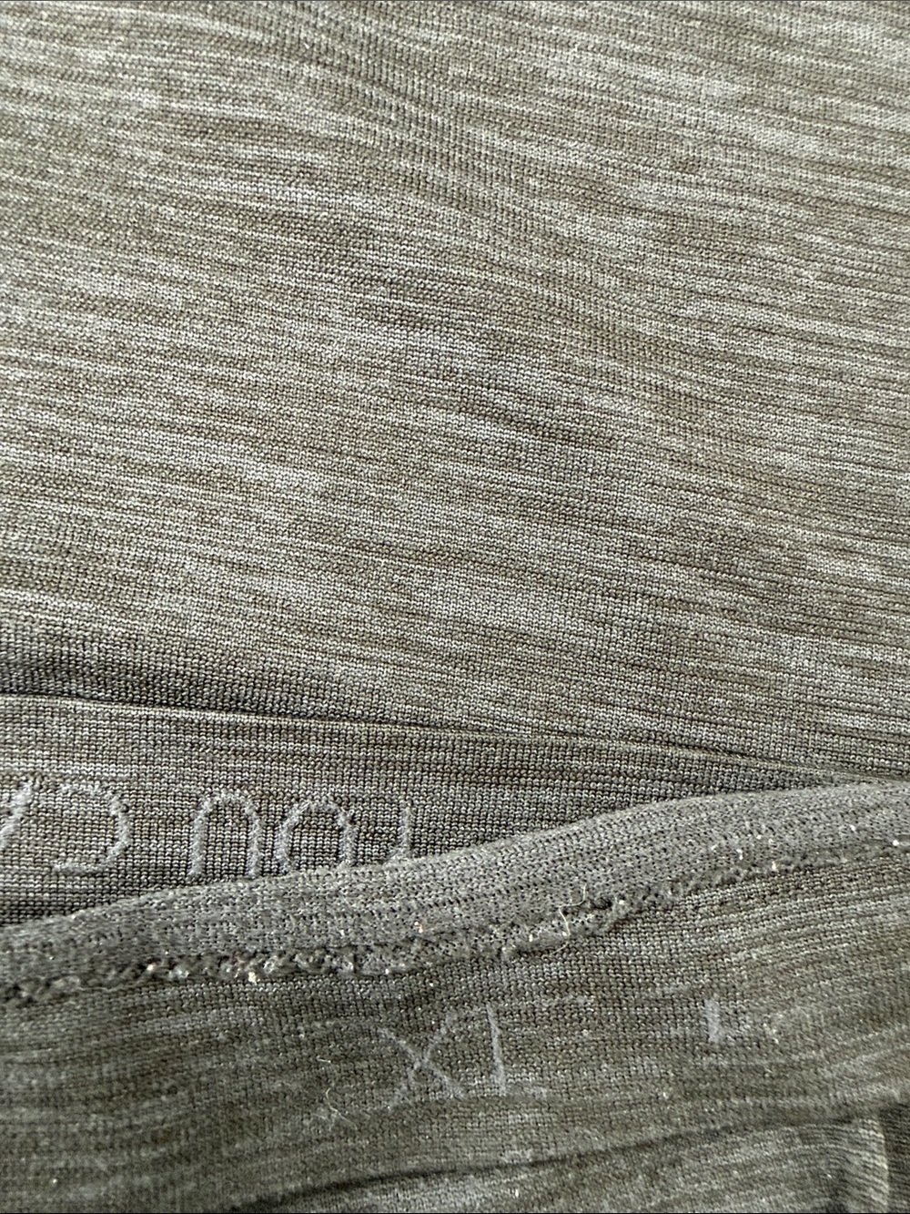Lululemon Mens Tech T Shirt Heathered Black - Picture 5 of 5